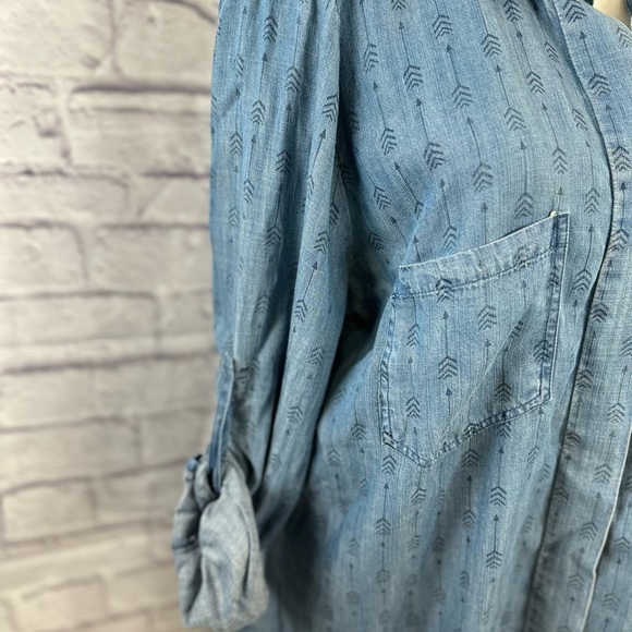 English Laundry Blue Chambray Button-Up Shirt Size L Great Pre-Owned Condition - Picture 3 of 11